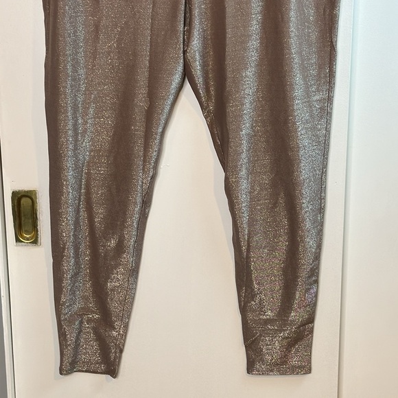 NWT SKIMS, size 4X, shimmer, metallic leggings, color, sienna,(AP-PNT-1345 - Picture 4 of 8